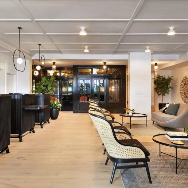 Kimpton Hotel Fontenot, an IHG Hotel، فندق في نيو أورلينز