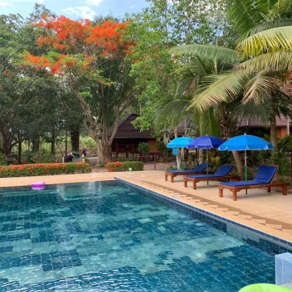 Faasai Resort & Spa, hotel in Ban Nong Nam Khao