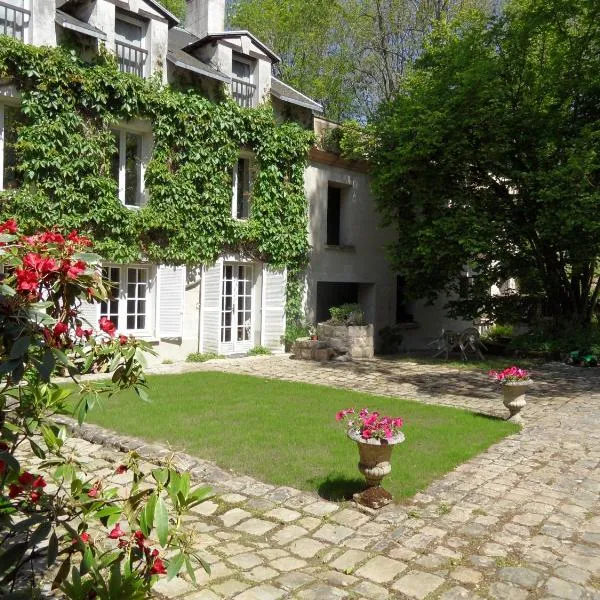 Le Moulin de Vaugien, hotel in Saint-Rémy-lès-Chevreuse