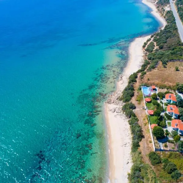 Secret Paradise Villas, hotel v destinaci Loutrá Elevtherón