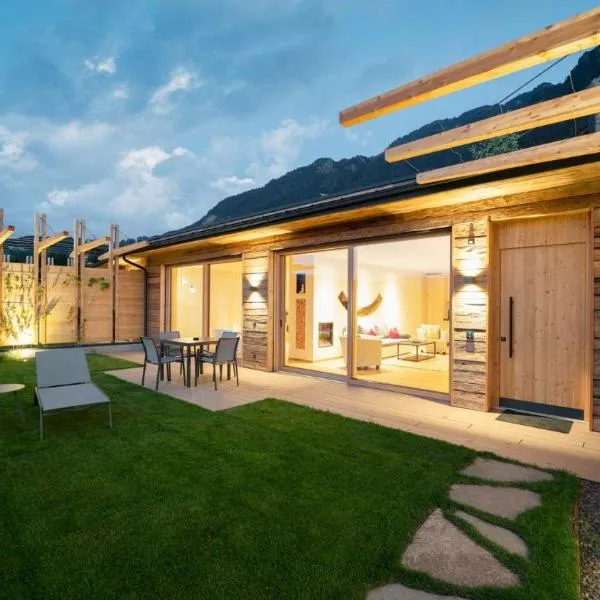 Aura Chalets - Nr 2, hotel v destinaci Castelrotto