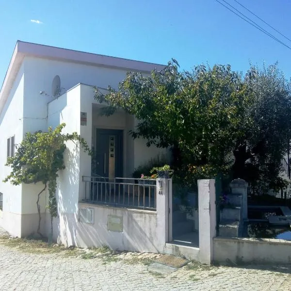 Casa da Oliveira, hotel di Milhão