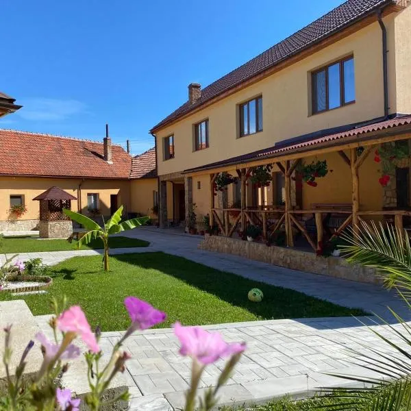 La Tusa Dusa, hotel v destinaci Ocolişu Mic