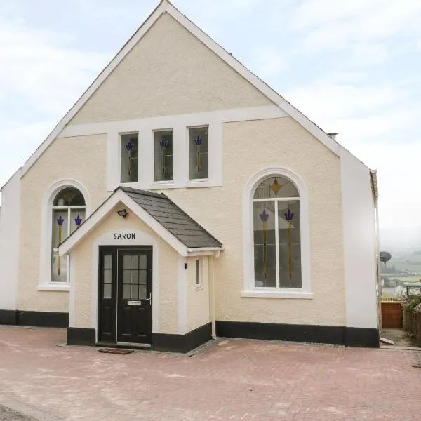 Saron Chapel, hotel in Llandudno