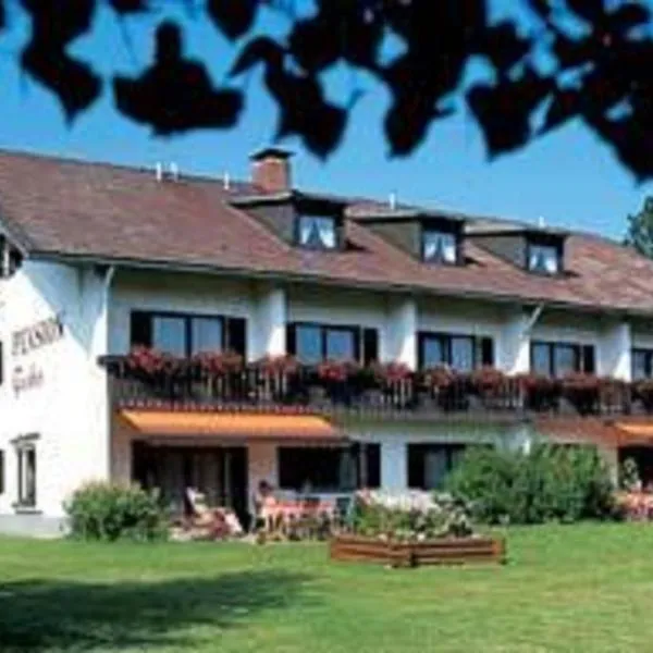 Pension & Fewos Fuchs, hotel v destinaci Mauth