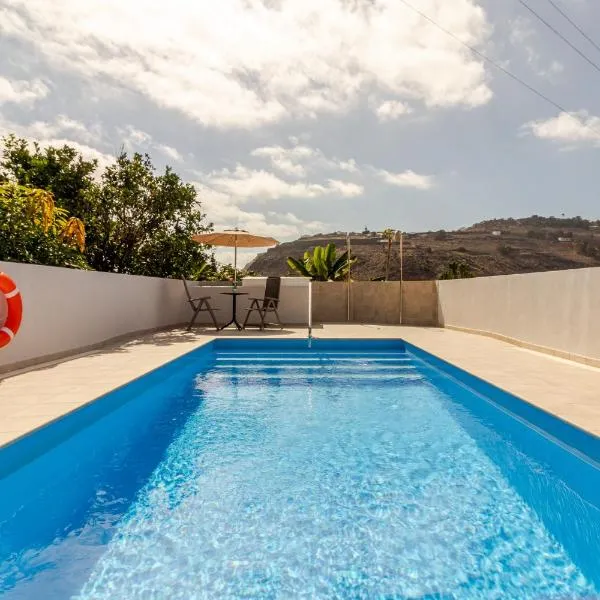 Casa Marjoes - 2 Villas - BBQ - Communal Pool, hotelli kohteessa Moya