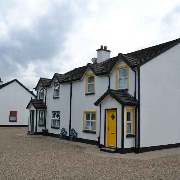 Riverbank Cottages, hotel v destinaci Scarriff