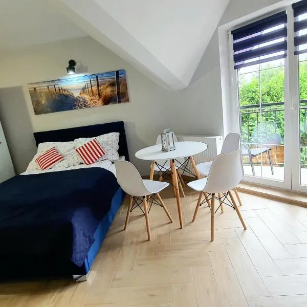 Pod Żaglami, hotel v destinaci Dąbki