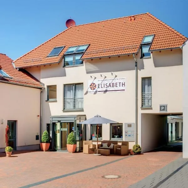 Elisabeth Hotel garni, hotel v destinaci Detmold