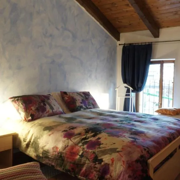 Le Camere Dell'Ancora – hotel w mieście Monzambano
