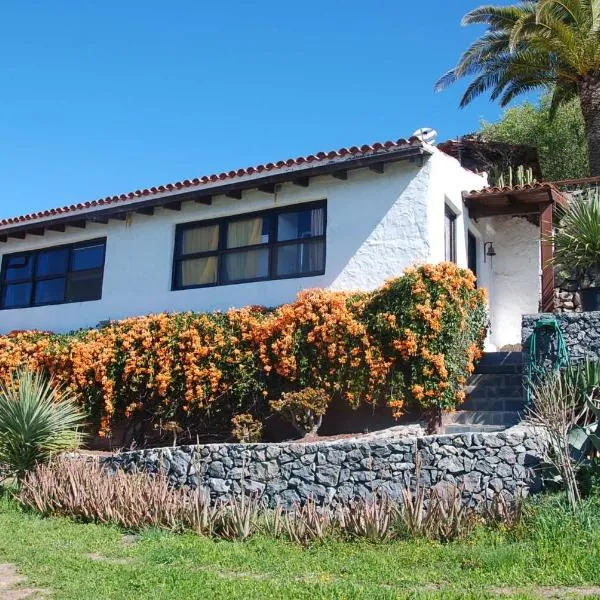 Pico Hincado Rural House, hotel em Playa de Santiago