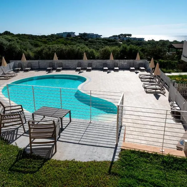 Park Hotel Asinara, отель в Стинтино