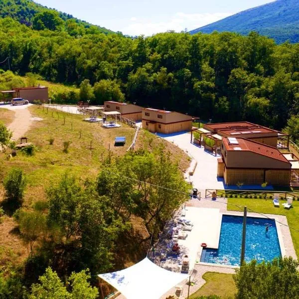 L'ALBEROCASA, hotel u gradu Calenzano