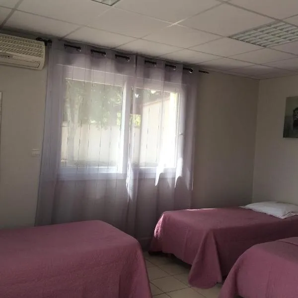 Maison cozy, hotel v destinaci Le Pin