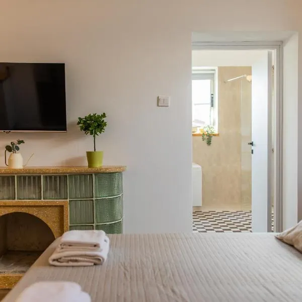 Rooms - Unique staying in Paphos Centre, hotel i Episkopi Pafou