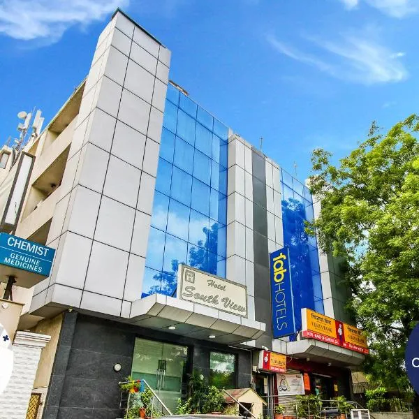 FabHotel South View, hotell i Indraprastha