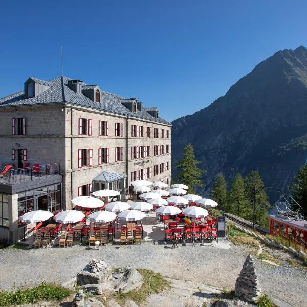 Refuge du Montenvers, hotell sihtkohas Le Tour