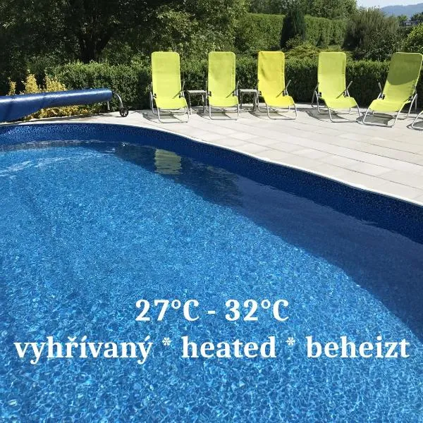 Dvůr Stráň & Wellness, hotel v destinaci Karlovy Vary