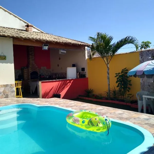 Casa com piscina, hotel a Silva Jardim