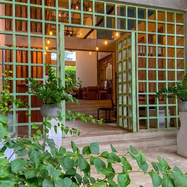 Coza Ceylon, hotel v destinaci Mount Lavinia