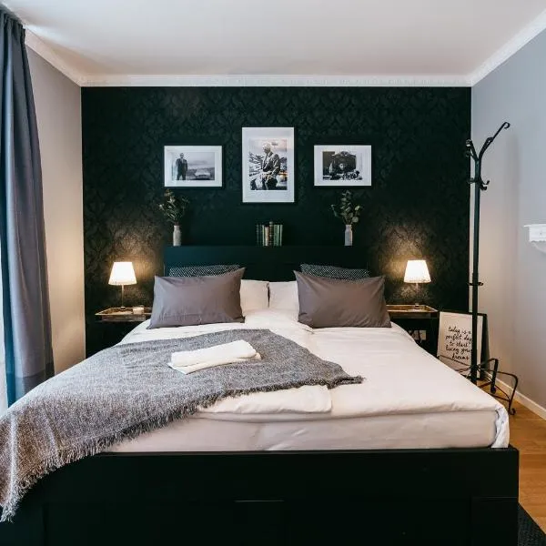 Luxury Downtown Appartement mit Garage, hotel in Graz