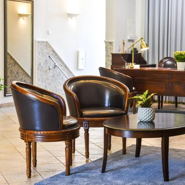 KAMION Ośrodek Wypoczynkowy, hotel v destinaci Wierzchlas