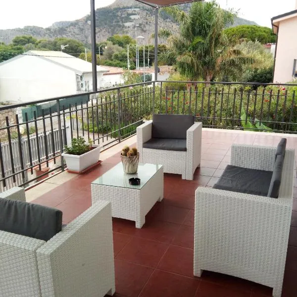 Appartamento a Mondello, hotel v destinaci Mondello