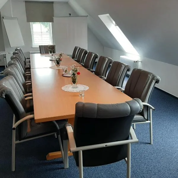 Hotel Maselheimer Hof, hotelli kohteessa Maselheim