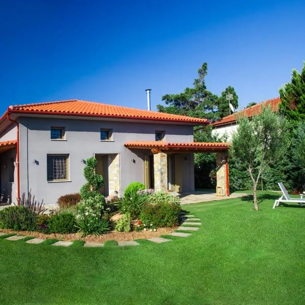 Elite Cottages, hotel in Káto Lekhónia