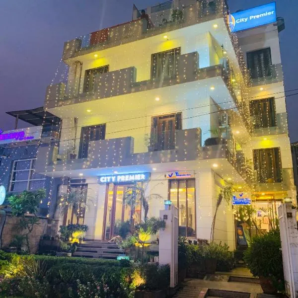 Hotel City Premier, hótel í Bādshāhpur