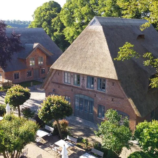 Antik-Hof Bissee, hotel in Schillsdorf