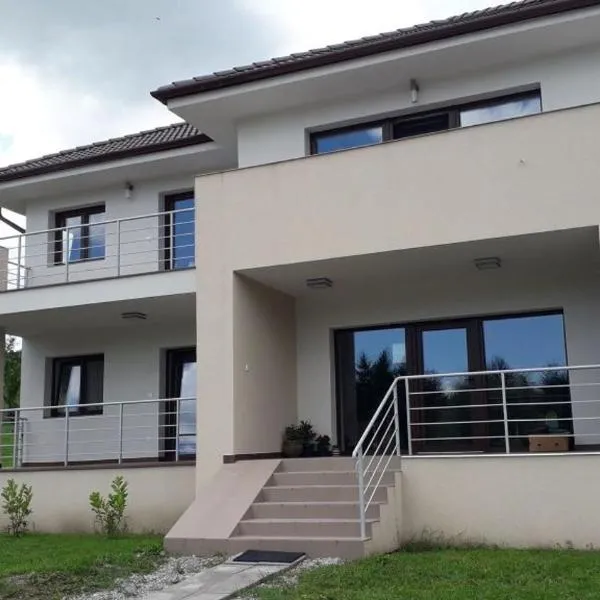 Villa Terrasse, hotel v destinaci Eger