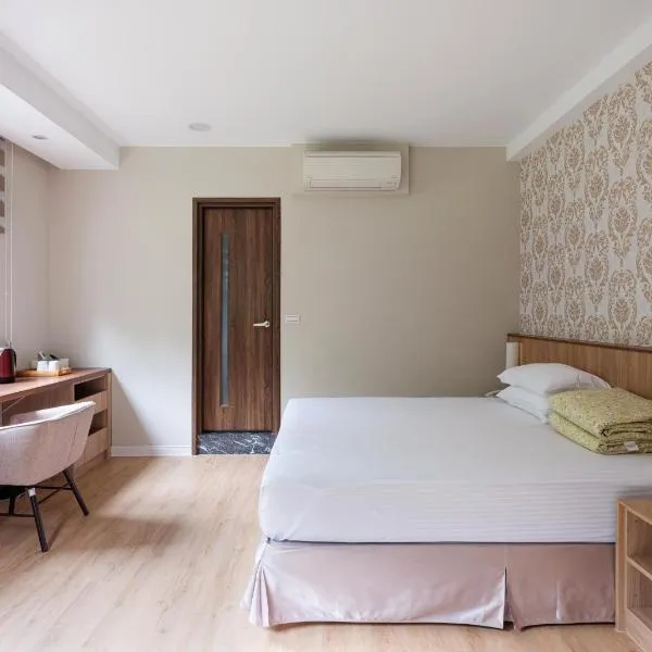 名竹旅社 Minzu Hotel、鹿谷郷のホテル