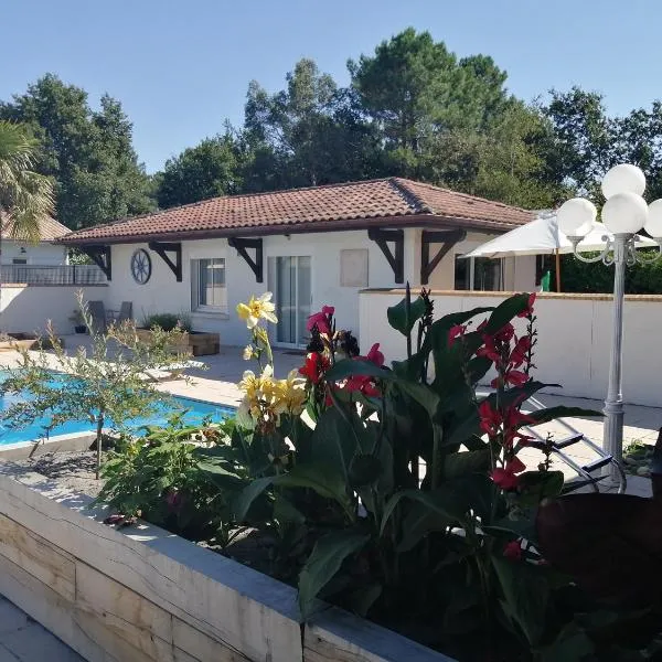 Gîte l'Escapade au bassin d'Arcachon à Biganos, hotel in Biganos