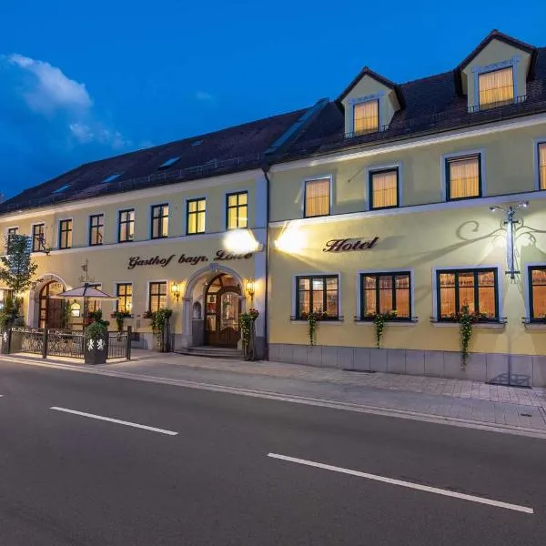 Hotel Bayrischer Löwe, hotel v destinaci Osterhofen