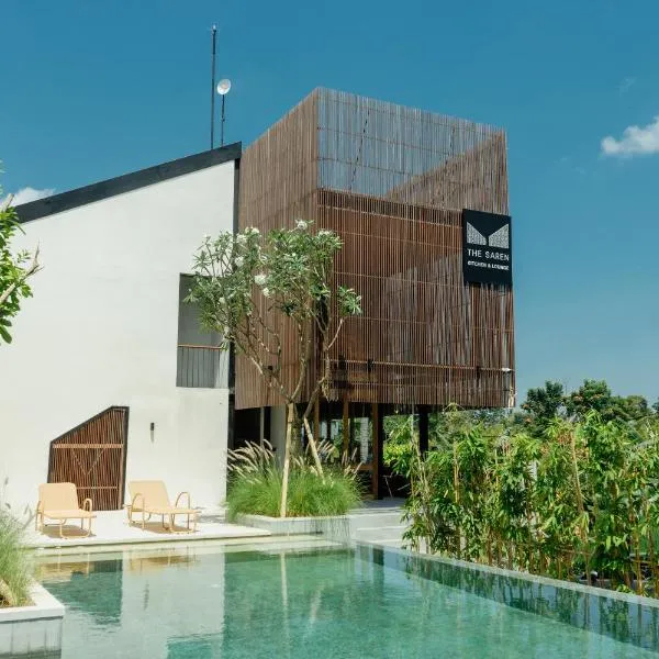 ํ๋๋กํธ์ ์์นํ ํธํ
The Saren