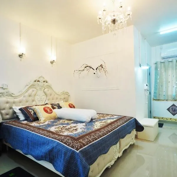 Doi Samoe Dao Hostel, hotel di Nan