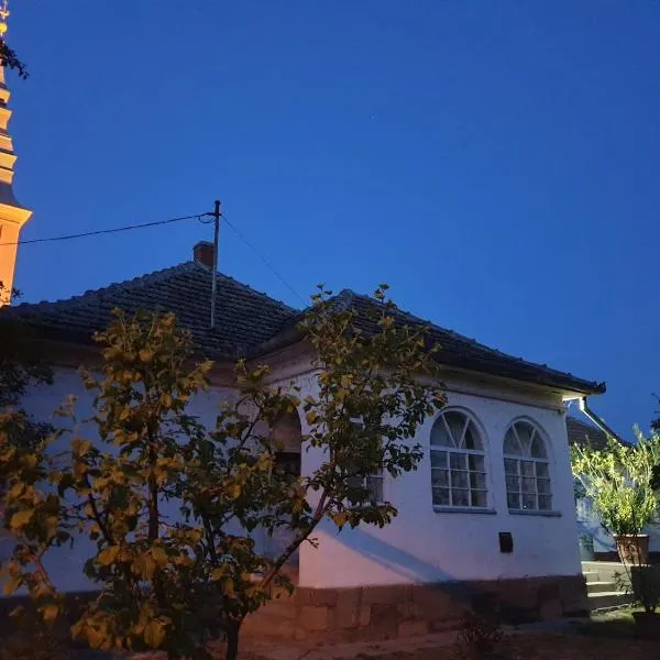 Mélyvíz II Apartman, hotel v destinaci Poroszló