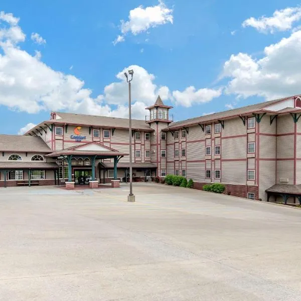 Comfort Inn Warrensburg Station, hotel v destinaci Warrensburg
