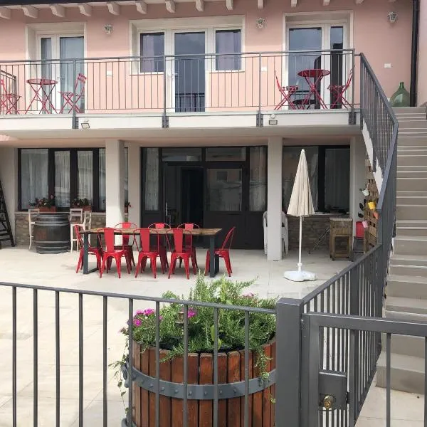 B&B Corte del Garda, hotel in Castelnuovo del Garda