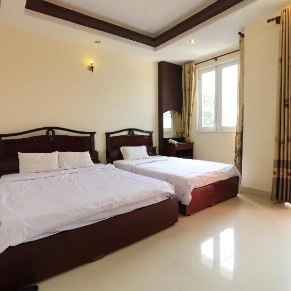 The Art - Tuan Viet Hotel, hotel en Xóm Dầu Bình Thới