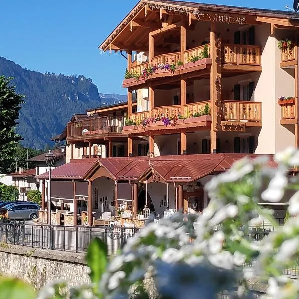 Hotel Astoria – hotel w mieście Fiera di Primiero