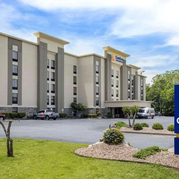 Comfort Inn & Suites Little Rock Airport, hotell i Jacksonville