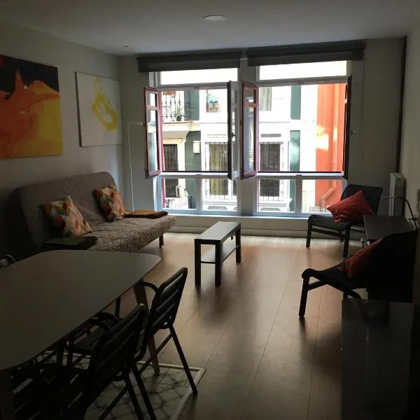 Studio 7calles, Casco Viejo. Bio, hotel in Bilbao