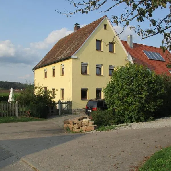 Ferienwohnung Rösch, hotell i Schnelldorf