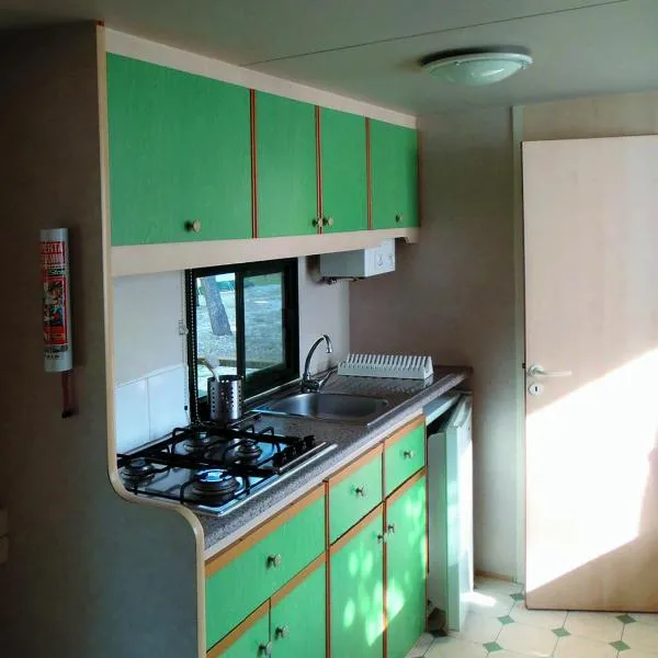 Victoria mobilehome in camping Stella del Sud, hotel v destinaci Foce Varano