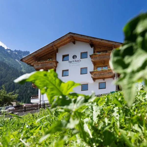 Sepp & Hannis Suiten im Dorf, hotel in Neustift im Stubaital