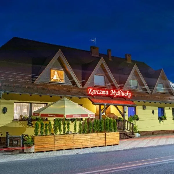 KARCZMA MYŚLIWSKA, Hotel in Szumirad