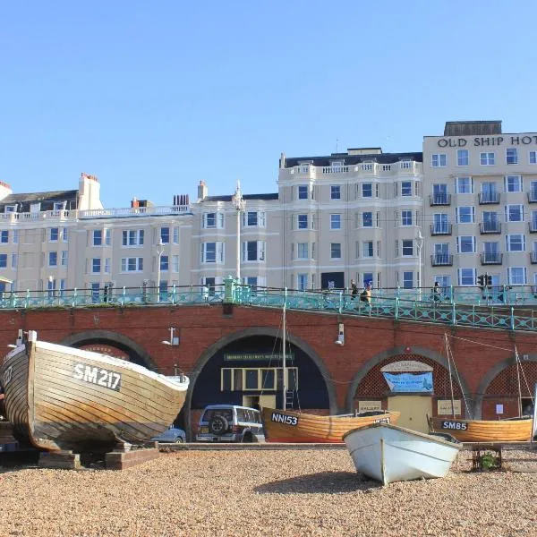 The Old Ship Hotel, hotel di Brighton & Hove