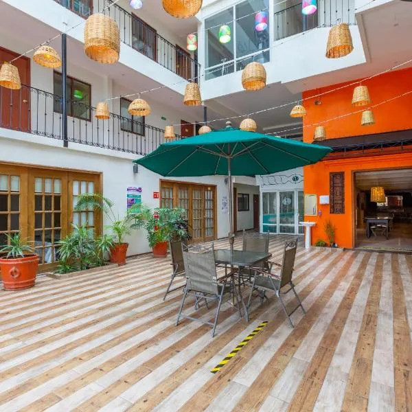 Capital O Oaxaca Guest Hotel – hotel w mieście Cacaotepec